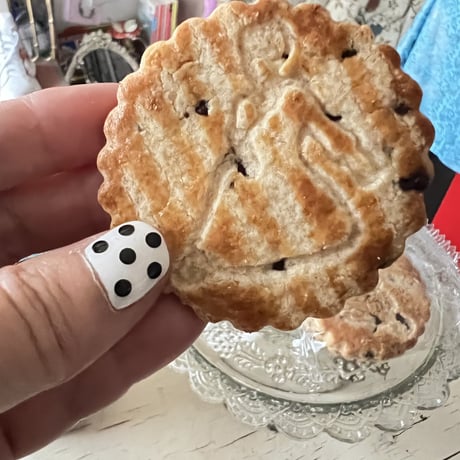 ブルー缶 フランスからチョコチップクッキー