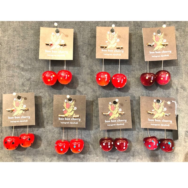 所さんお届けモノです！】オリジナル 水玉模様のさくらんぼ