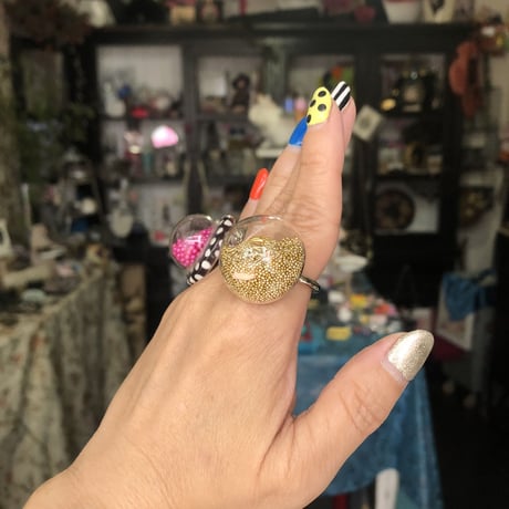 luckyPig入りシャカシャカドームリング 大