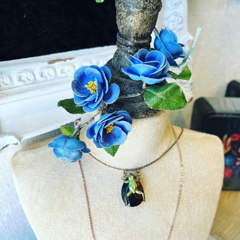 ヴィンテージ硝子カエルのペンダント 茶 | bon bon cherryハイジの店 東京