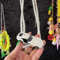 S様専用 ミニカーネックレス 白