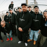 D.UNIVERSE HALFZIP SWEAT