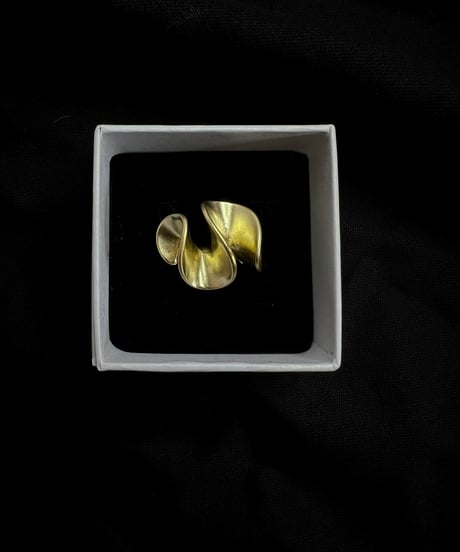 brass ring A