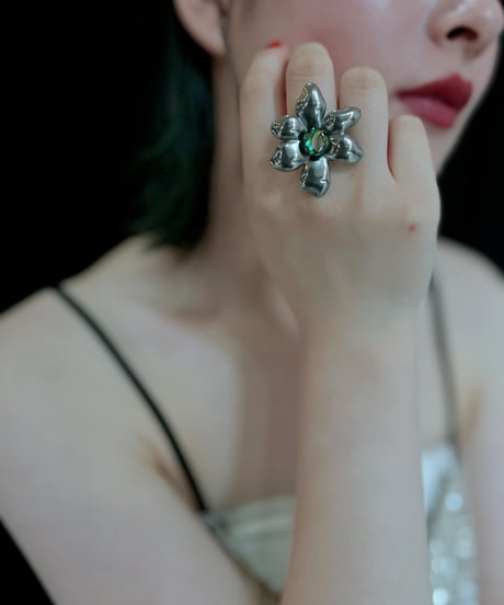 stainless shell flower ring