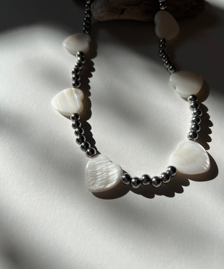 BIG HEART STATIC NECKLACE