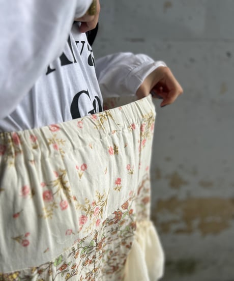 remake asymmetry flower skirt