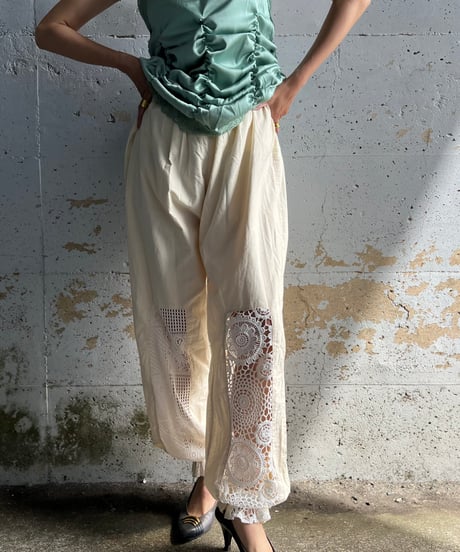 lace jogger pants A