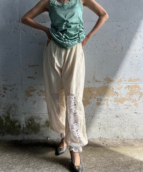 lace jogger pants A