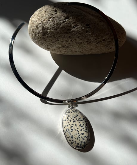 ALTER STONE DALMATIAN JASPER