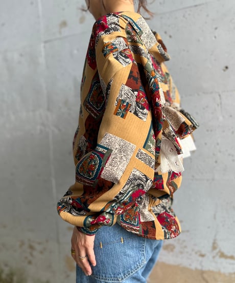 remake frill retoro  shirt