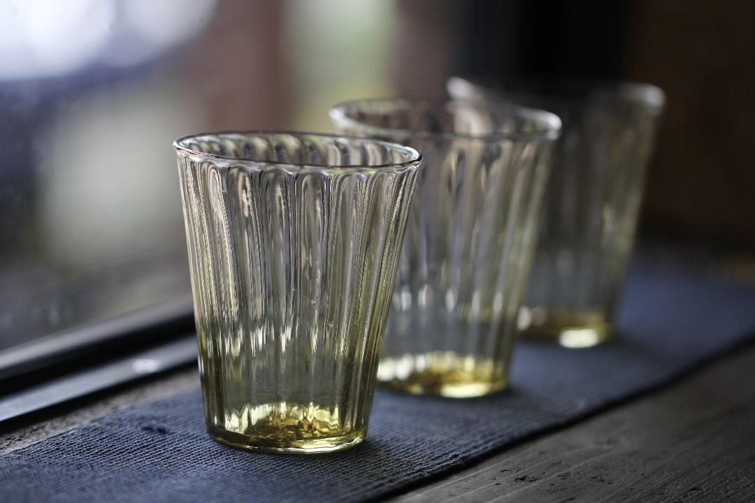 境田亜希 はかなげ　ガラス　小鉢　器 境田亜希 はかなげ ガラス 小鉢 器 境田亜希 はかなげ ガラス