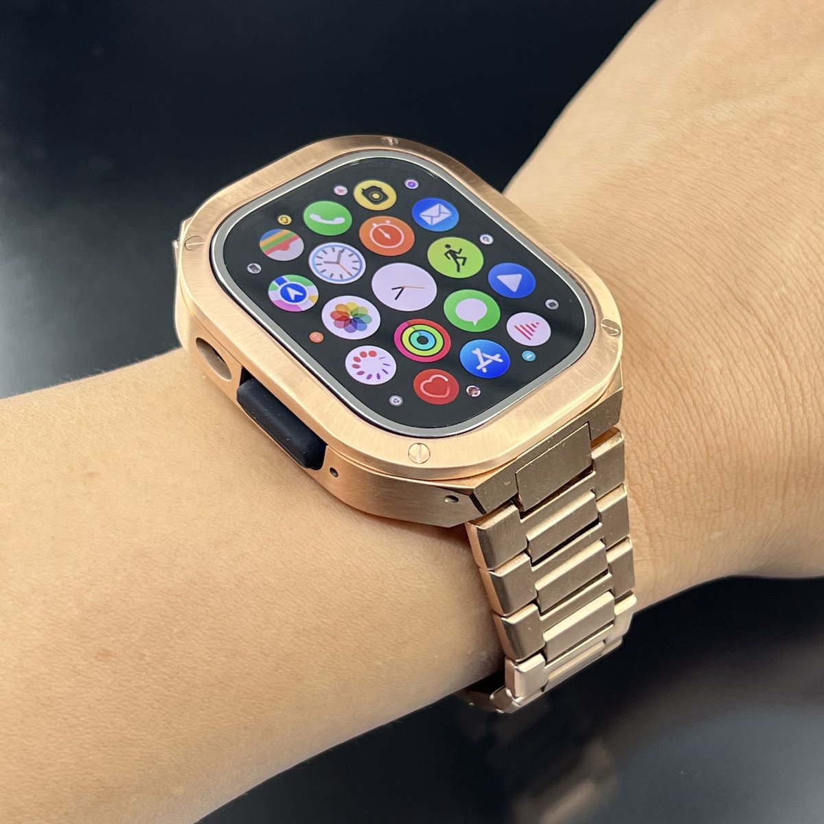 正規特約店 49mm Apple Watch クリア＋ローズゴールド ケースバンド