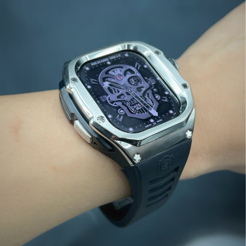 49mm シルバーステンレスケース/ラバーベルト | APPLE WATCHES