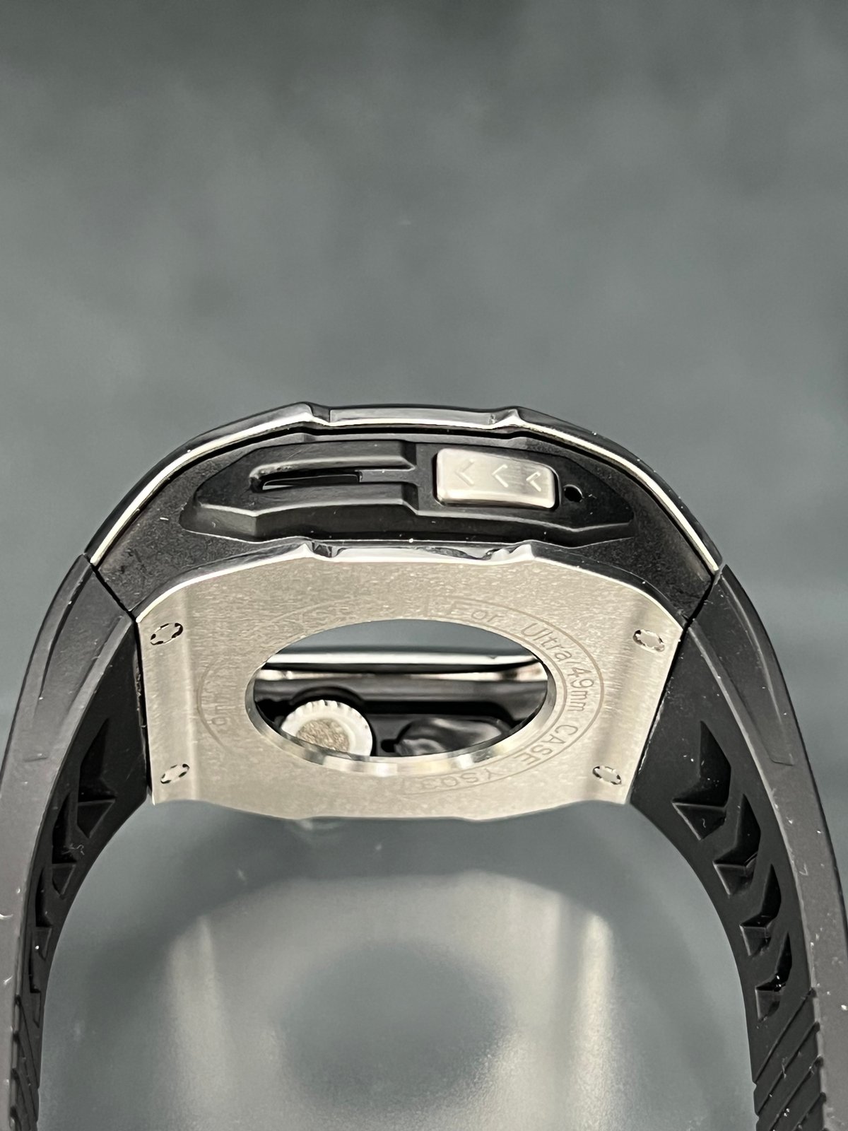 49mm シルバーステンレスケース/ラバーベルト | APPLE WATCHES