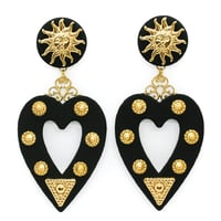 THE BLACK HEARTS