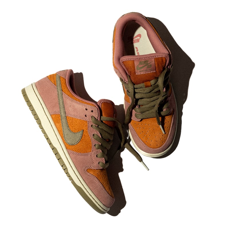 スケートボード NIKE SB DUNK LOW Red Stardust 27cm 📢 NIKE SB DUNK LOW 