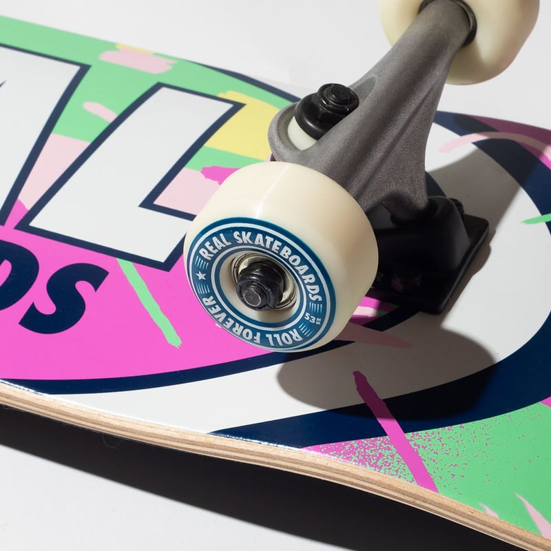REAL COMPLETE DECK B 8インチ | Hi5 SKATEBOARDING