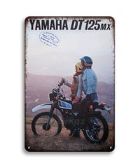 ヤマハ DT125MX ブリキ看板 レトロ バイク ヴィンテージ インテリア 雑貨 壁飾り YAMAHA オートバイ ガレージ