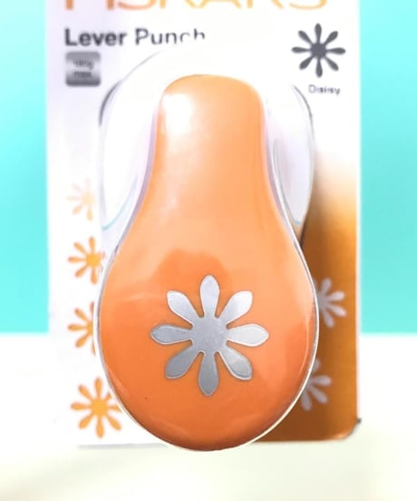 Fiskars 雪型 穴あけパンチ 1.5cm