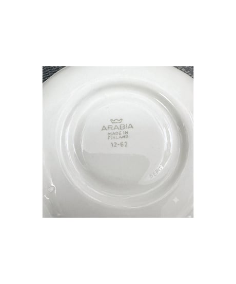 ARABIA Vaahtera カップ＆ソーサー 金彩 北欧