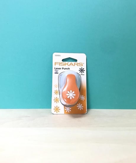 Fiskars 雪型 穴あけパンチ 1.5cm