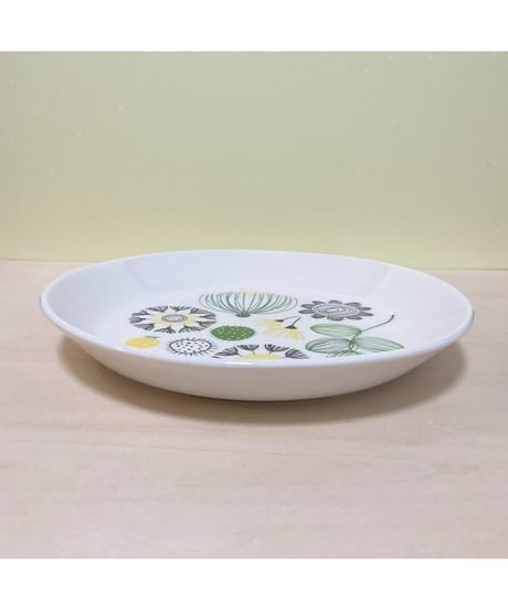Martinex 植物柄 お皿 17cm