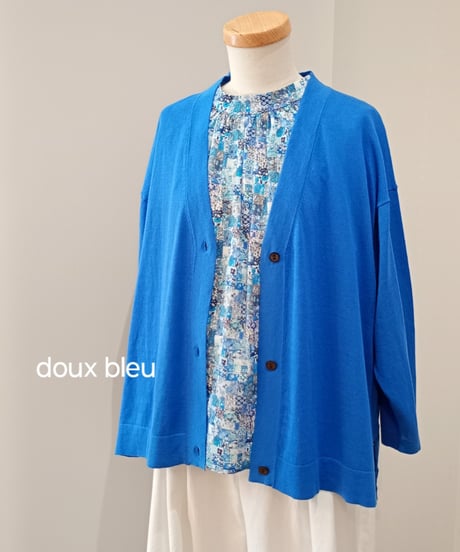 doux bleu／ハイツイスト Vカーディガン
