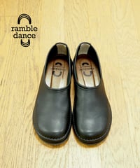 ramble comfort  スリッポンシューズ