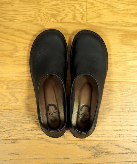 ramble comfort  スリッポンシューズ