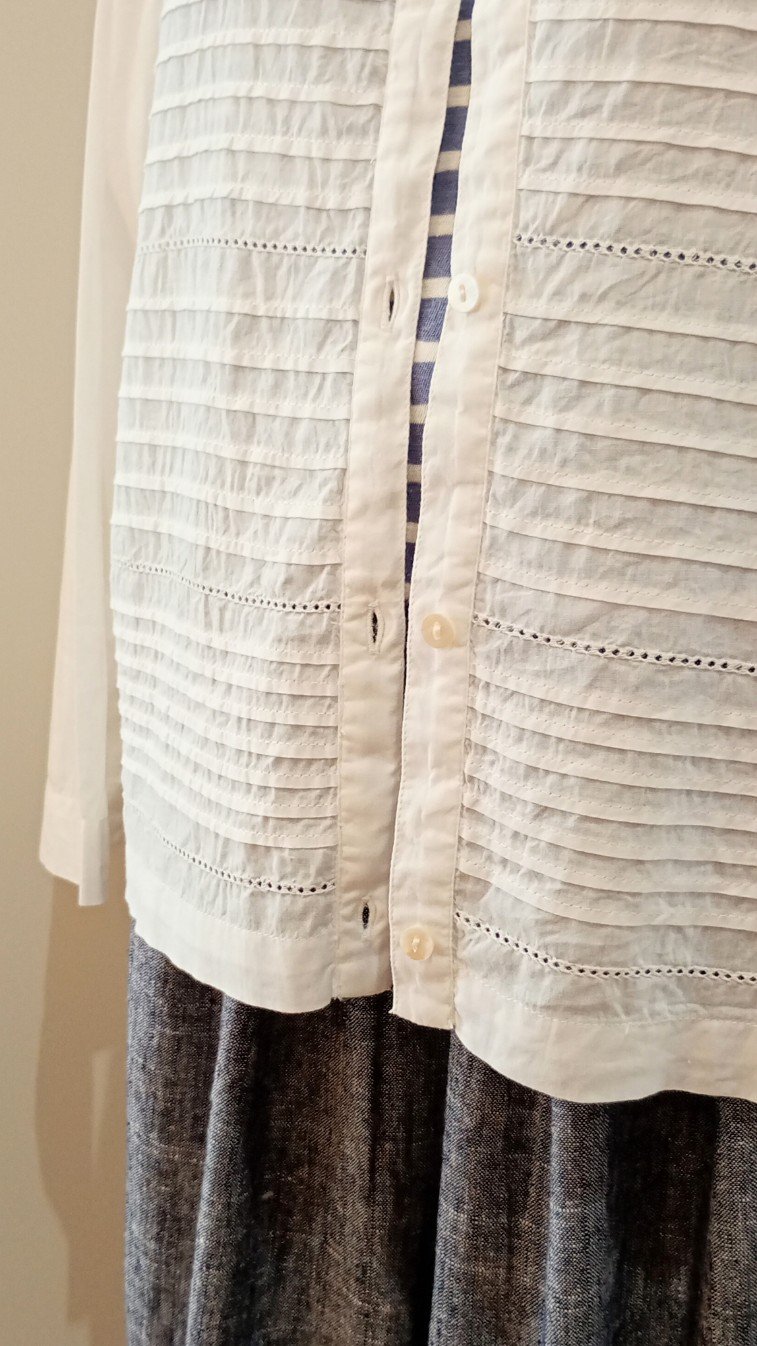 YARRA／INDIAピンタック2WAYブラウス | mon favori｜モンファヴォリ