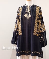 doux bleu／ハンドスモッキング刺繍ブラウス | mon favori｜モンファヴォリ