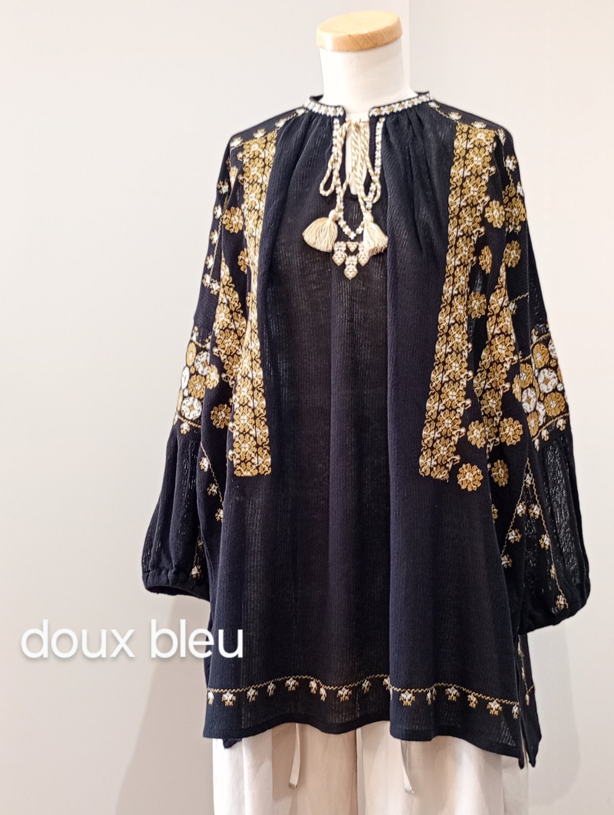 doux bleu／インド刺繍メッシュブラウス | mon favori｜モンファヴォリ