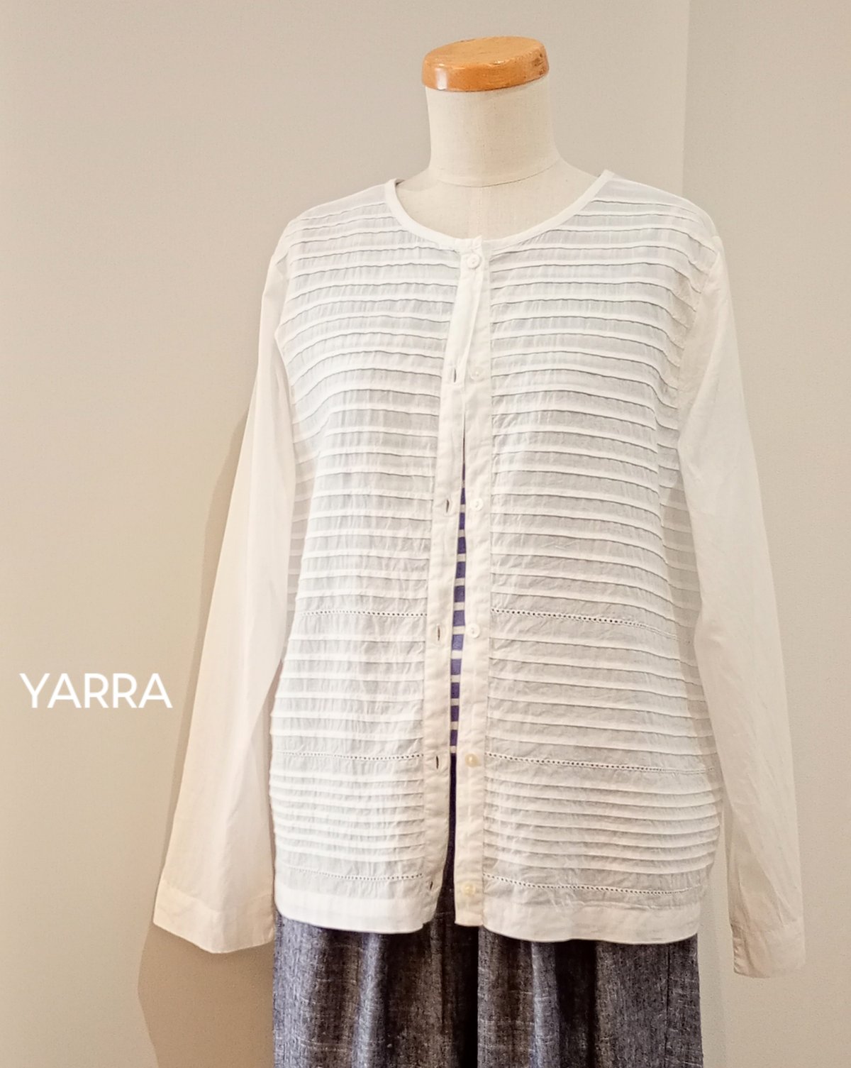 YARRA／INDIAピンタック2WAYブラウス | mon favori｜モンファヴォリ