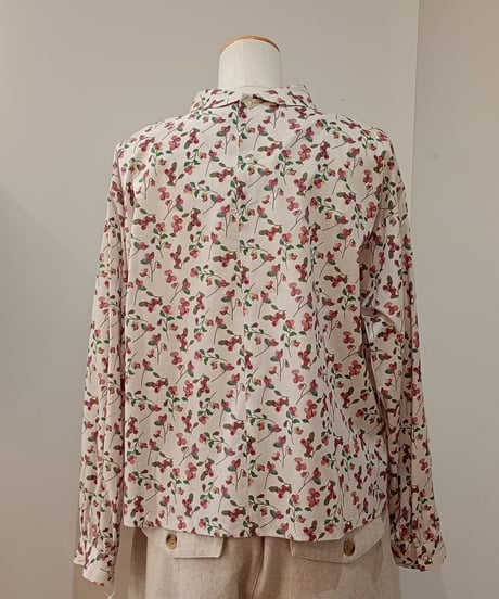 J.Sloane／LIBERTYロールネックプルオーバー