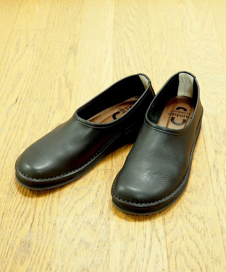 ramble comfort  スリッポンシューズ