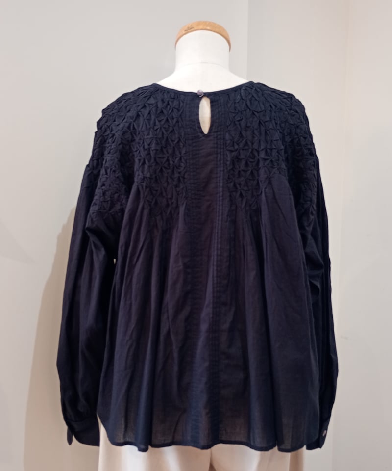 doux bleu／ハンドスモッキング刺繍ブラウス | mon favori｜モンファヴォリ