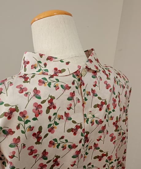 J.Sloane／LIBERTYロールネックプルオーバー