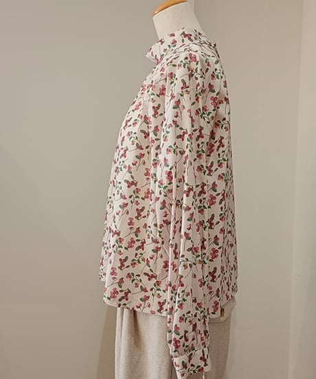 J.Sloane／LIBERTYロールネックプルオーバー