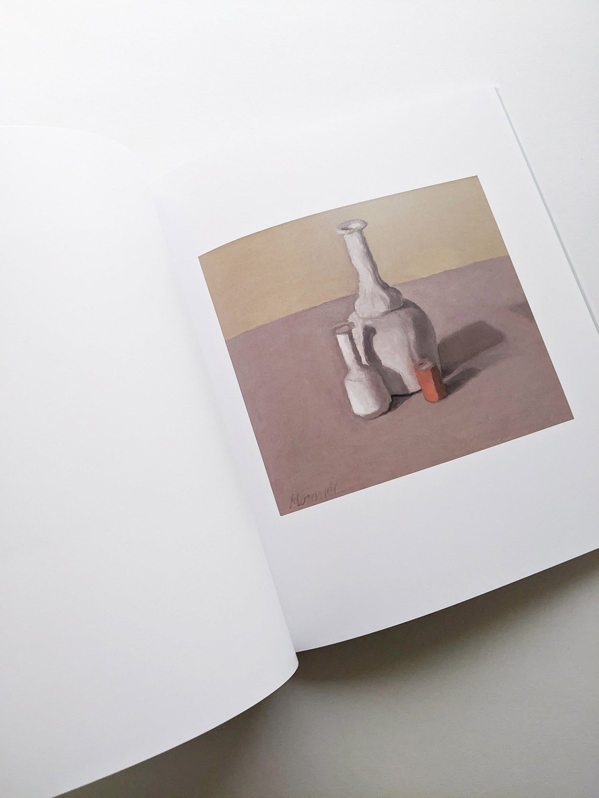 LATE PAINTINGS / Giorgio Morandi | 本 屋 青 旗