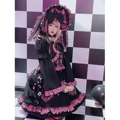 黒ピンクのゴスロリチェックワンピースセット