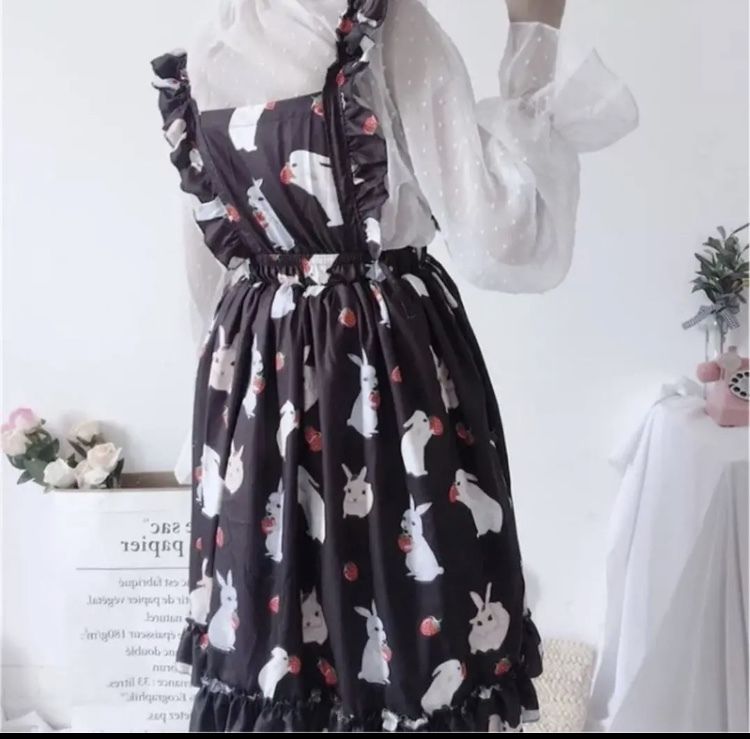 暗黒微笑様着用】うさぎ苺♥︎ジャンパースカート | Fancy ☆World