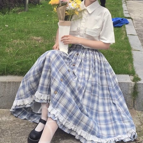 青チェックのカントリー風ロングスカート