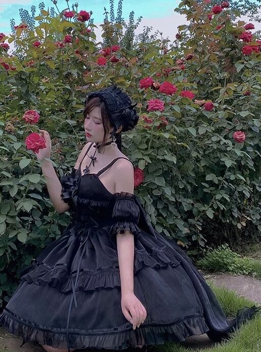 黒薔薇姫のゴシックロリータワンピース | Fancy ☆World