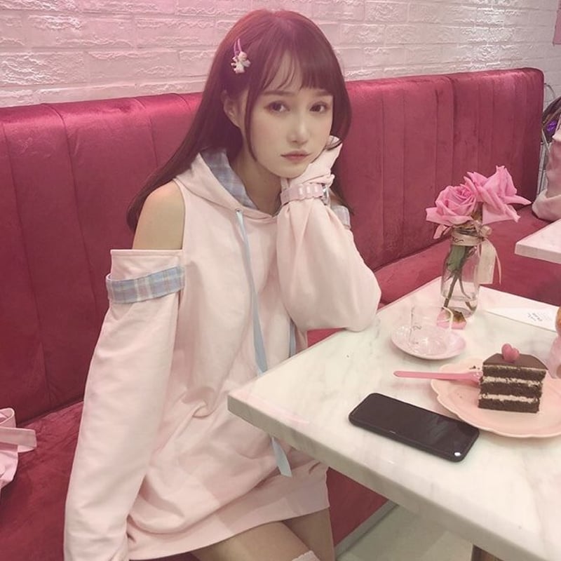 セクシー♡ゆめかわ肩出しワンピース | Fancy ☆World