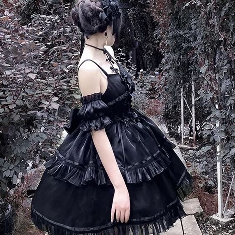 黒薔薇姫のゴシックロリータワンピース | Fancy ☆World 黒薔薇姫のゴシックロリータワンピース | Fancy ☆World