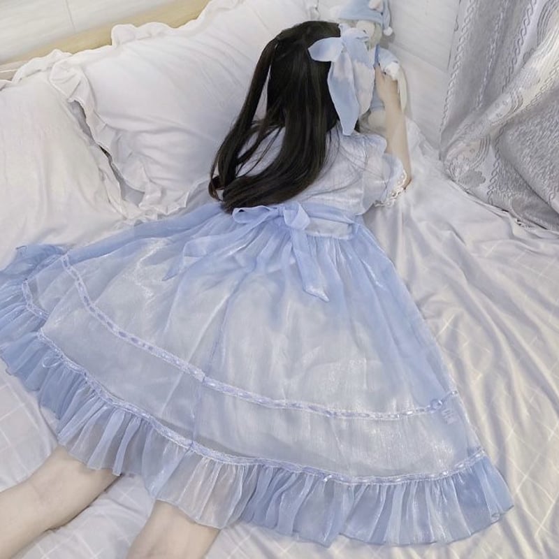 【25日まで】 ラパフェ ✫ 花柄 姫 ワンピース　ゆめかわ　姫 ゆめかわサテン風ワンピース | Fancy ☆World