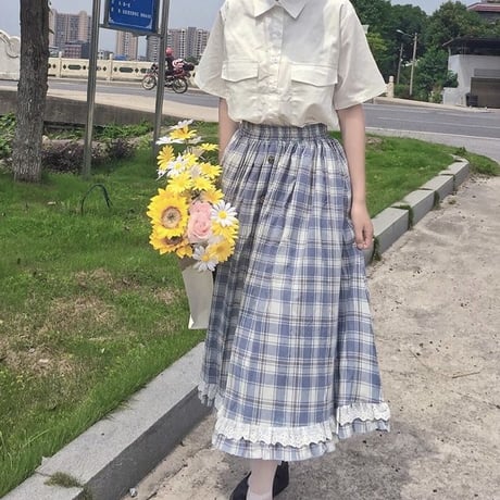 青チェックのカントリー風ロングスカート