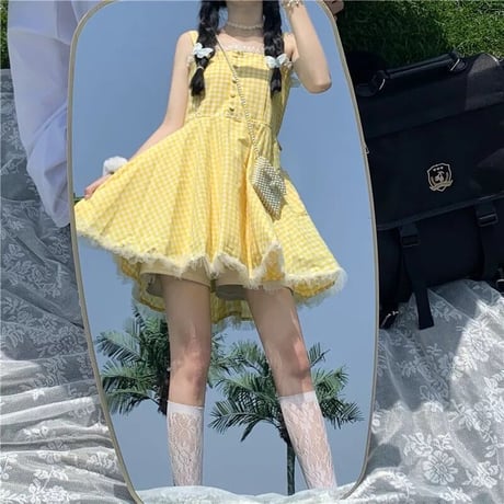 向日葵っぽ夏のワンピース