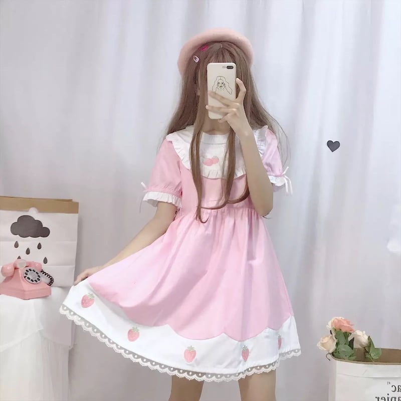 ゆめかわガール メイド服 いちご ピンク かわいい ゆめかわ