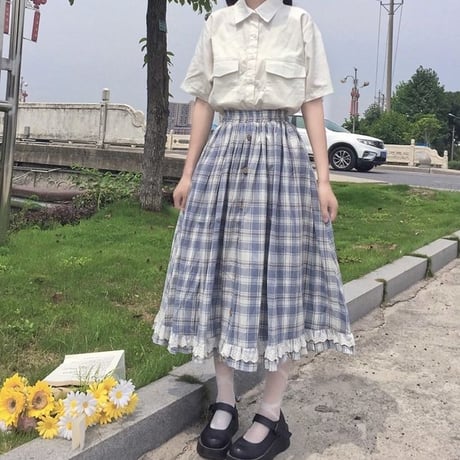青チェックのカントリー風ロングスカート